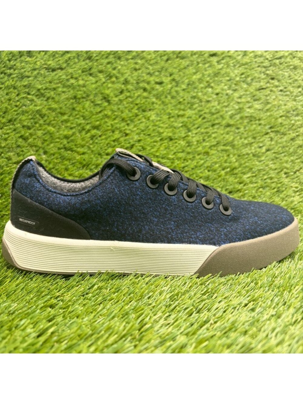 Allbirds Wool Cruiser Waterproof Mens Size 8 Blue Black Athletic Shoes Sneakers